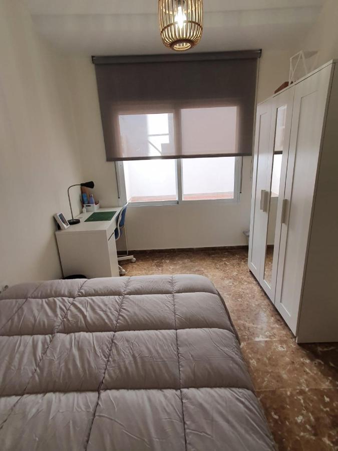 Apartamento 5 Minutos Centro Reformado. Appartamento Málaga Esterno foto